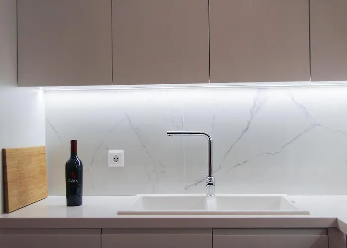 Phos Luxury アパート *